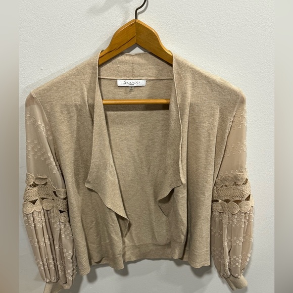 Sioni Milano cardigan, women's sm, lace bell sleeves, excellent condition! - Picture 1 of 8